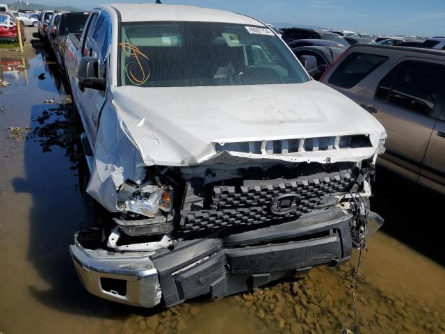 5TFUY5F12LX933305 - 2020 TOYOTA TUNDRA DOUBLE CAB SR/SR5 WHITE photo 5