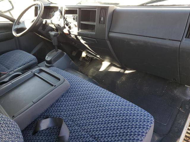 54DC4W1D8PS210149 - 2023 ISUZU NPR HD WHITE photo 8