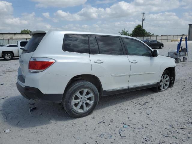 5TDZK3EH7DS108572 - 2013 TOYOTA HIGHLANDER BASE WHITE photo 3