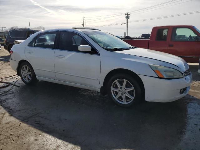 1HGCM66554A032645 - 2004 HONDA ACCORD EX WHITE photo 4