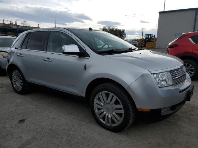 2LMDJ8JC7ABJ30167 - 2010 LINCOLN MKX SILVER photo 4