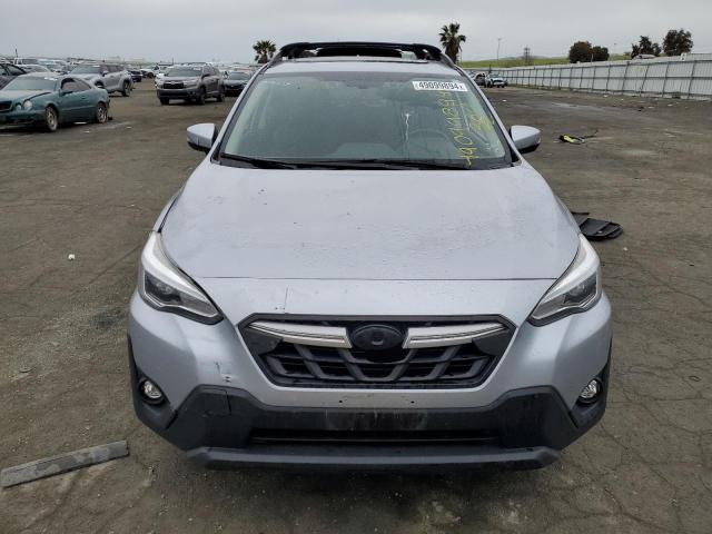 JF2GTHNC6M8321153 - 2021 SUBARU CROSSTREK LIMITED SILVER photo 5