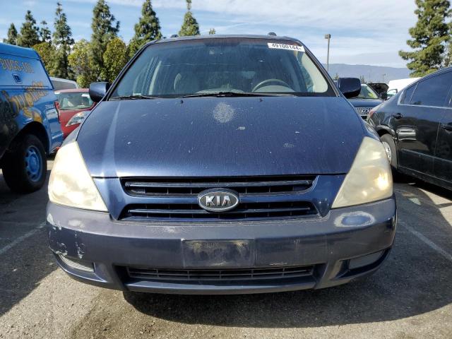 KNDMB233186248831 - 2008 KIA SEDONA EX BLUE photo 5