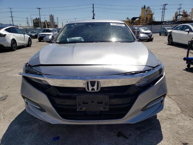 1HGCV3F18KA019796 - 2019 HONDA ACCORD HYBRID SILVER photo 5