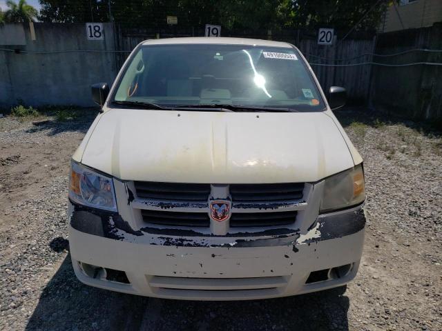 1D8HN44H68B174412 - 2008 DODGE GRAND CARA SE WHITE photo 5