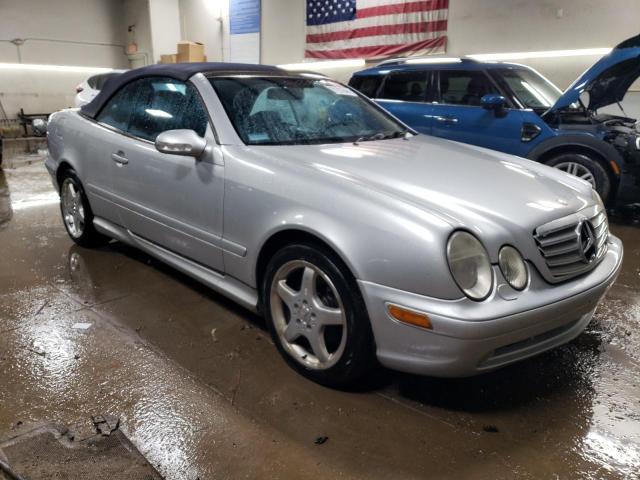 WDBLK70GX2T111314 - 2002 MERCEDES-BENZ CLK 430 SILVER photo 4