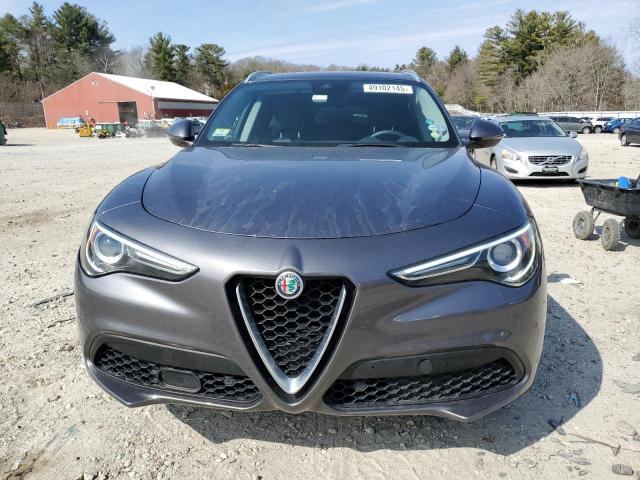 ZASFAKBNXJ7B65873 - 2018 ALFA ROMEO STELVIO TI Сұр фото 5
