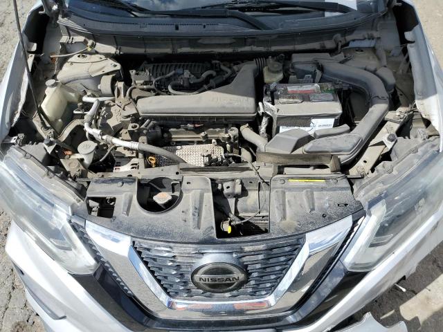 5N1AT2MTXJC801574 - 2018 NISSAN ROGUE S SILVER photo 11