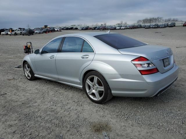 WDDNG71X89A251948 - 2009 MERCEDES-BENZ S 550 SILVER photo 2