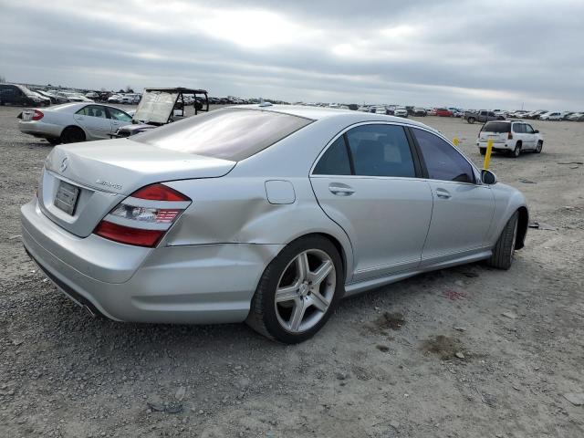 WDDNG71X89A251948 - 2009 MERCEDES-BENZ S 550 SILVER photo 3