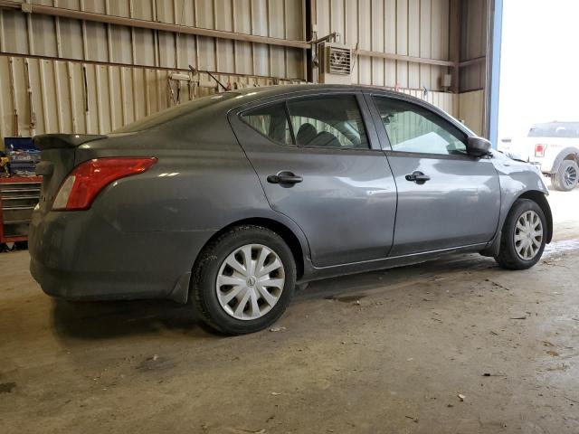 3N1CN7AP0JL863049 - 2018 NISSAN VERSA S GRAY photo 3