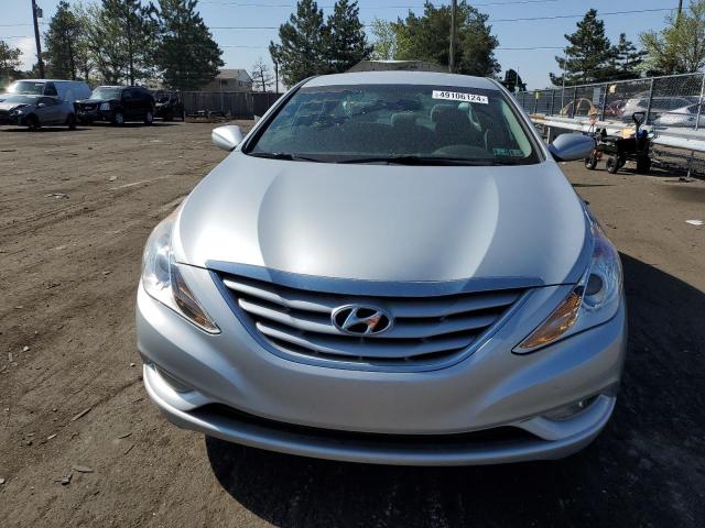 5NPEB4AC7DH599388 - 2013 HYUNDAI SONATA GLS SILVER photo 5