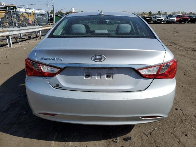 5NPEB4AC7DH599388 - 2013 HYUNDAI SONATA GLS SILVER photo 6