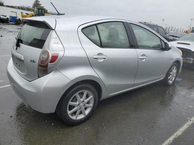 JTDKDTB39D1043614 - 2013 TOYOTA PRIUS C SILVER photo 3