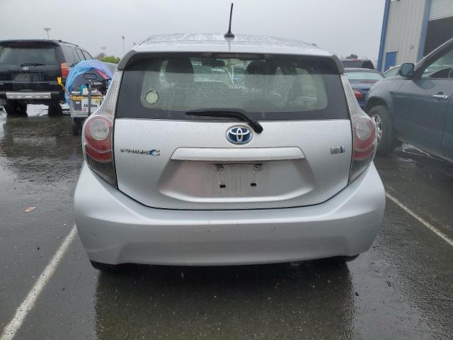 JTDKDTB39D1043614 - 2013 TOYOTA PRIUS C SILVER photo 6