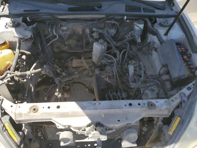 JTHBF30G520011020 - 2002 LEXUS ES 300 SILVER photo 11