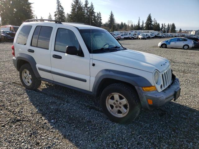 1J4GL48K65W620501 - 2005 JEEP LIBERTY SPORT WHITE photo 4