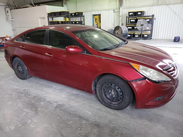 5NPEB4AC9BH220582 - 2011 HYUNDAI SONATA GLS RED photo 4