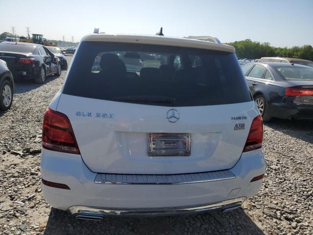 WDCGG0EB7FG397558 - 2015 MERCEDES-BENZ GLK 250 BLUETEC WHITE photo 6