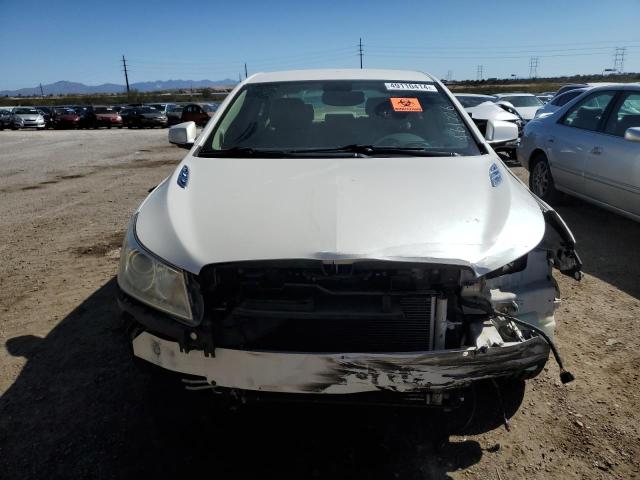 1G4GC5GG4AF161726 - 2010 BUICK LACROSSE CXL WHITE photo 5