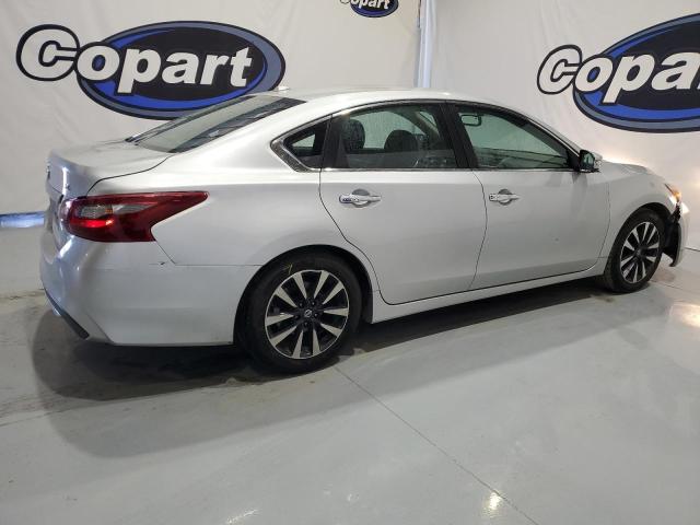 1N4AL3AP6JC282692 - 2018 NISSAN ALTIMA 2.5 SILVER photo 3