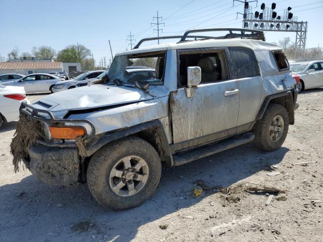 JTEBU11F370024904 - 2007 TOYOTA FJ CRUISER SILVER photo 1