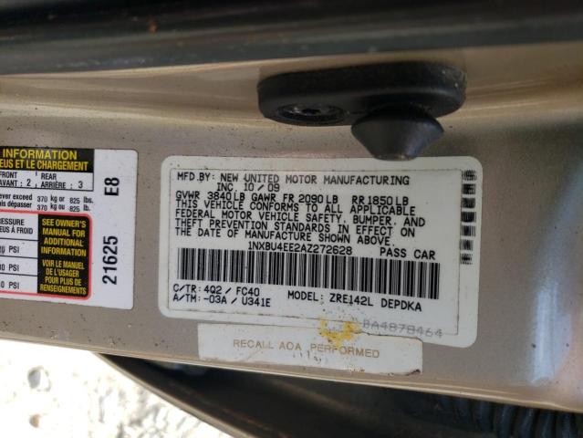 1NXBU4EE2AZ272628 - 2010 TOYOTA COROLLA BASE GOLD photo 12