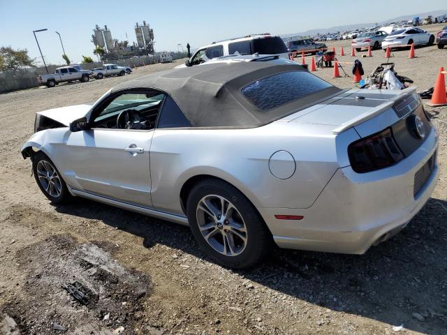 1ZVBP8EM7E5245576 - 2014 FORD MUSTANG SILVER photo 2