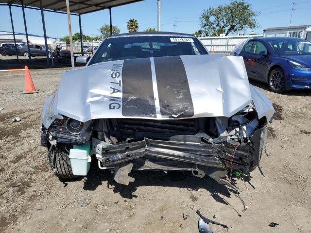 1ZVBP8EM7E5245576 - 2014 FORD MUSTANG SILVER photo 5