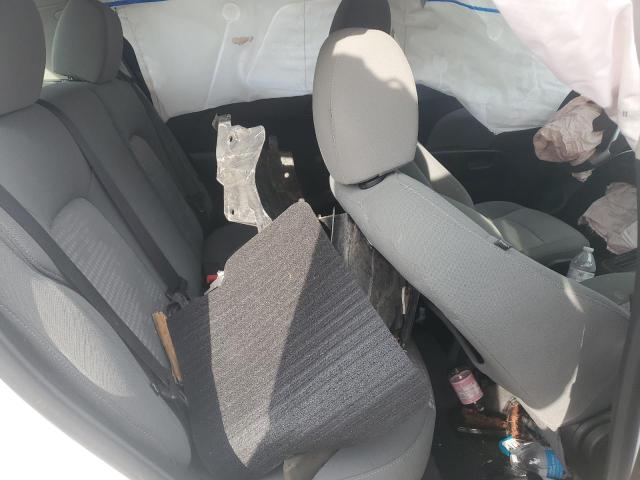 1G1JG6SH3H4174891 - 2017 CHEVROLET SONIC WHITE photo 10