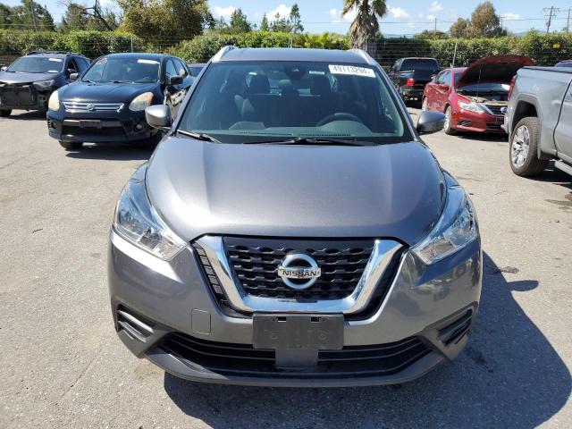 3N1CP5CVXLL579876 - 2020 NISSAN KICKS SV SILVER photo 5