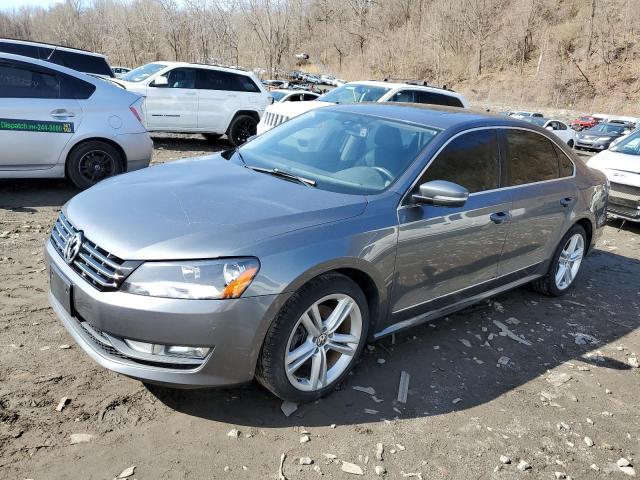 1VWCN7A30EC012412 - 2014 VOLKSWAGEN PASSAT SEL GRAY photo 1