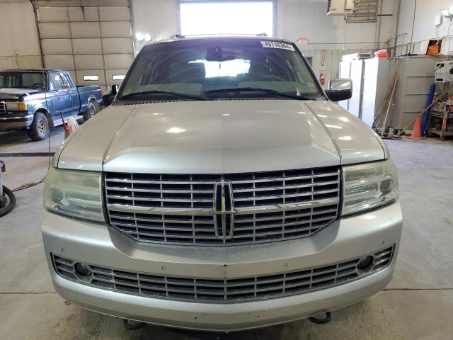 5LMJJ2J59AEJ07374 - 2010 LINCOLN NAVIGATOR SILVER photo 5