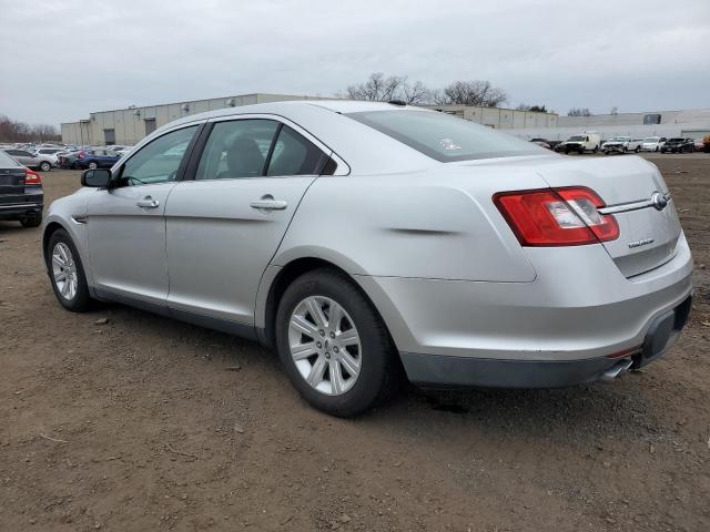 1FAHP2DW7CG127242 - 2012 FORD TAURUS SE SILVER photo 2