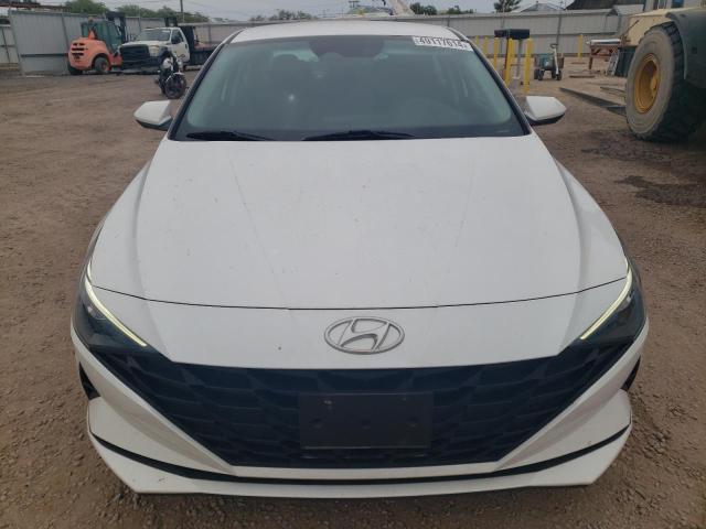 5NPLM4AG4PH090190 - 2023 HYUNDAI ELANTRA SEL WHITE photo 5