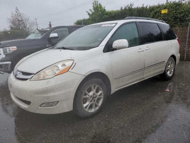 5TDZA22C46S505956 - 2006 TOYOTA SIENNA XLE WHITE photo 1