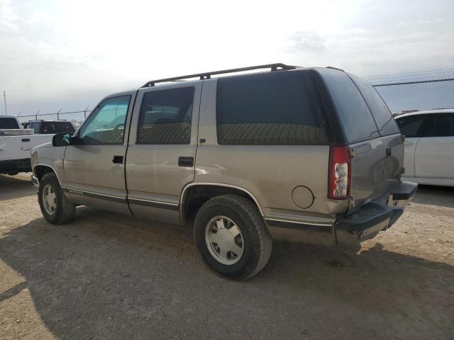 1GNEC13R3XJ561124 - 1999 CHEVROLET TAHOE C1500 BROWN photo 2