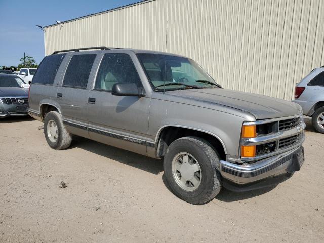 1GNEC13R3XJ561124 - 1999 CHEVROLET TAHOE C1500 BROWN photo 4