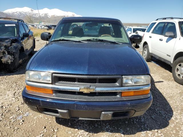 1GCCS1954Y8295497 - 2000 CHEVROLET S TRUCK S10 BLUE photo 5