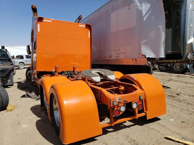 1NPXD49XXND782178 - 2022 PETERBILT 389 ORANGE photo 3