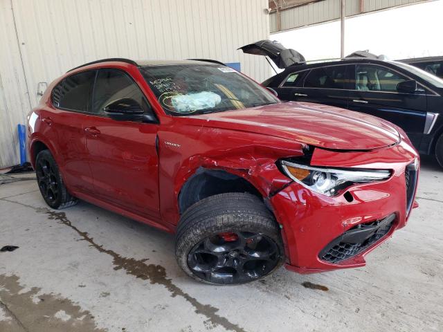 ZASPAKBN7N7D25119 - 2022 ALFA ROMEO STELVIO TI RED photo 4