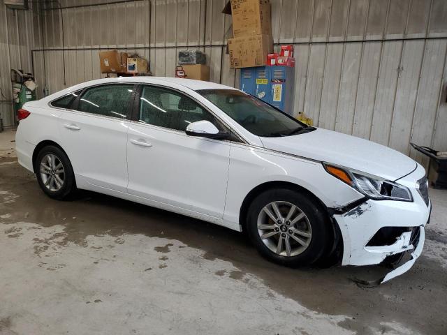 5NPE24AA8FH131316 - 2015 HYUNDAI SONATA ECO WHITE photo 4