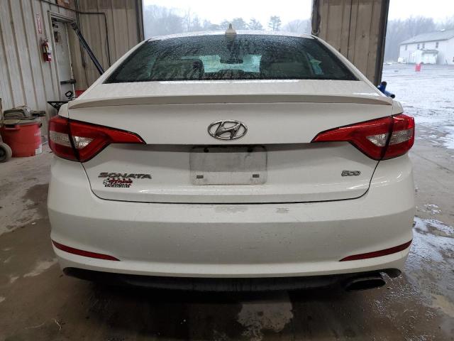 5NPE24AA8FH131316 - 2015 HYUNDAI SONATA ECO WHITE photo 6