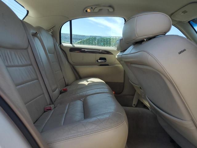 1LNHM81W41Y632572 - 2001 LINCOLN TOWN CAR EXECUTIVE WHITE photo 10
