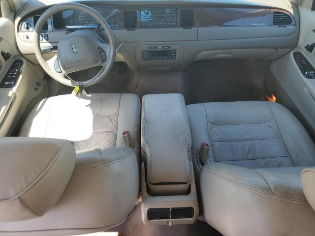 1LNHM81W41Y632572 - 2001 LINCOLN TOWN CAR EXECUTIVE WHITE photo 8