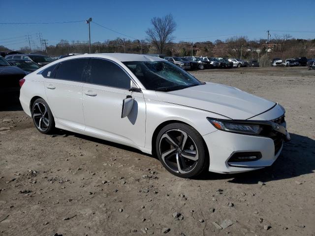 1HGCV1F37KA046901 - 2019 HONDA ACCORD SPORT WHITE photo 4