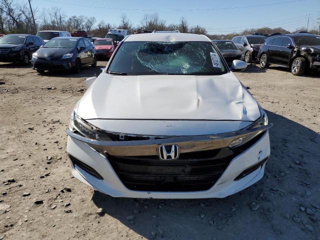 1HGCV1F37KA046901 - 2019 HONDA ACCORD SPORT WHITE photo 5