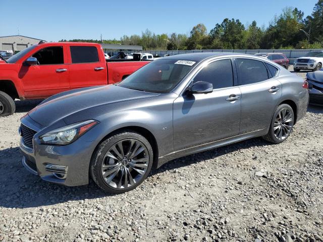 2017 INFINITI Q70 3.7, 