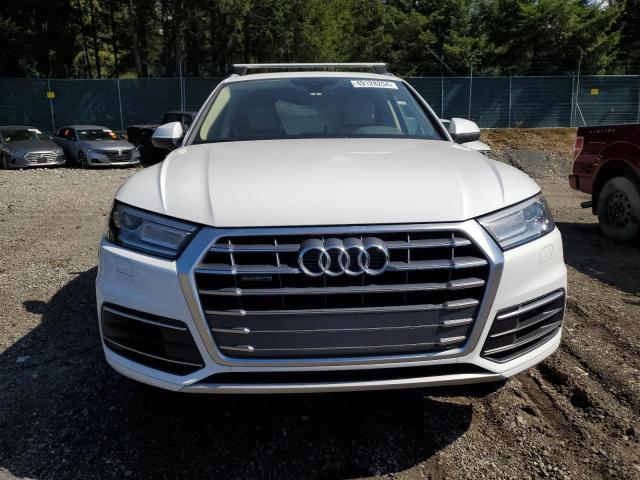 WA1ANAFY9J2127824 - 2018 AUDI Q5 PREMIUM WHITE photo 5