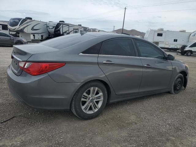 5NPEB4AC8DH563614 - 2013 HYUNDAI SONATA GLS GRAY photo 3